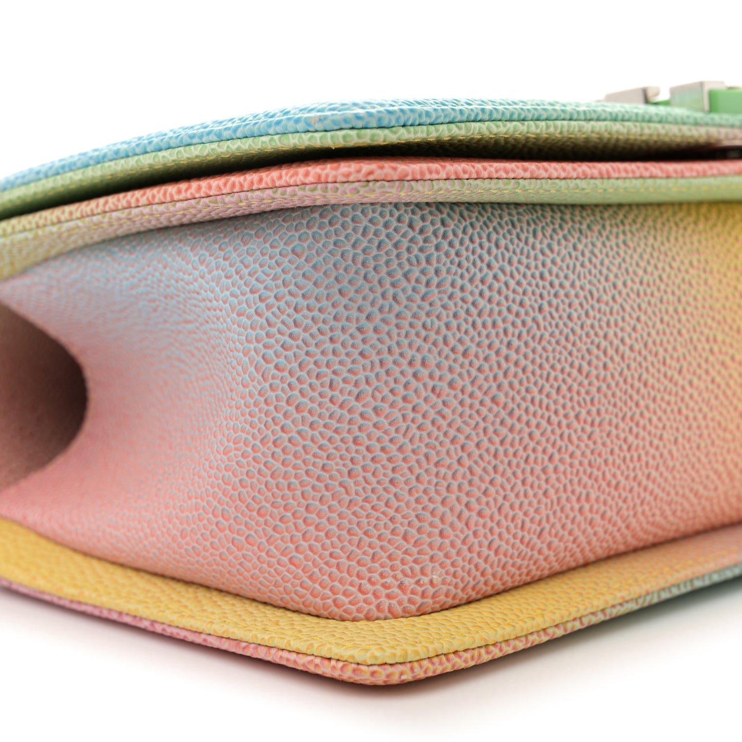 Caviar Quilted Medium Cuba Rainbow Boy Flap Multicolor