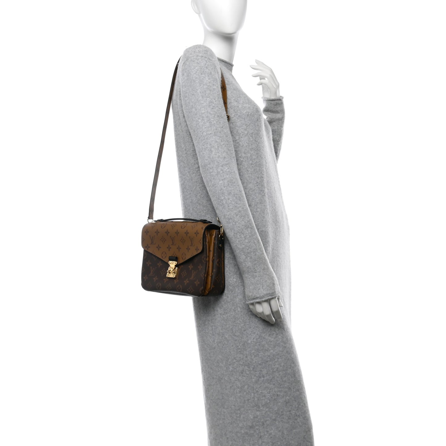 Reverse Monogram Pochette Metis