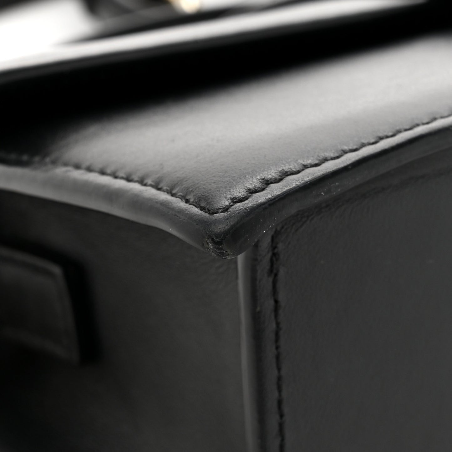 Smooth Calfskin Le Grand Bambino Black