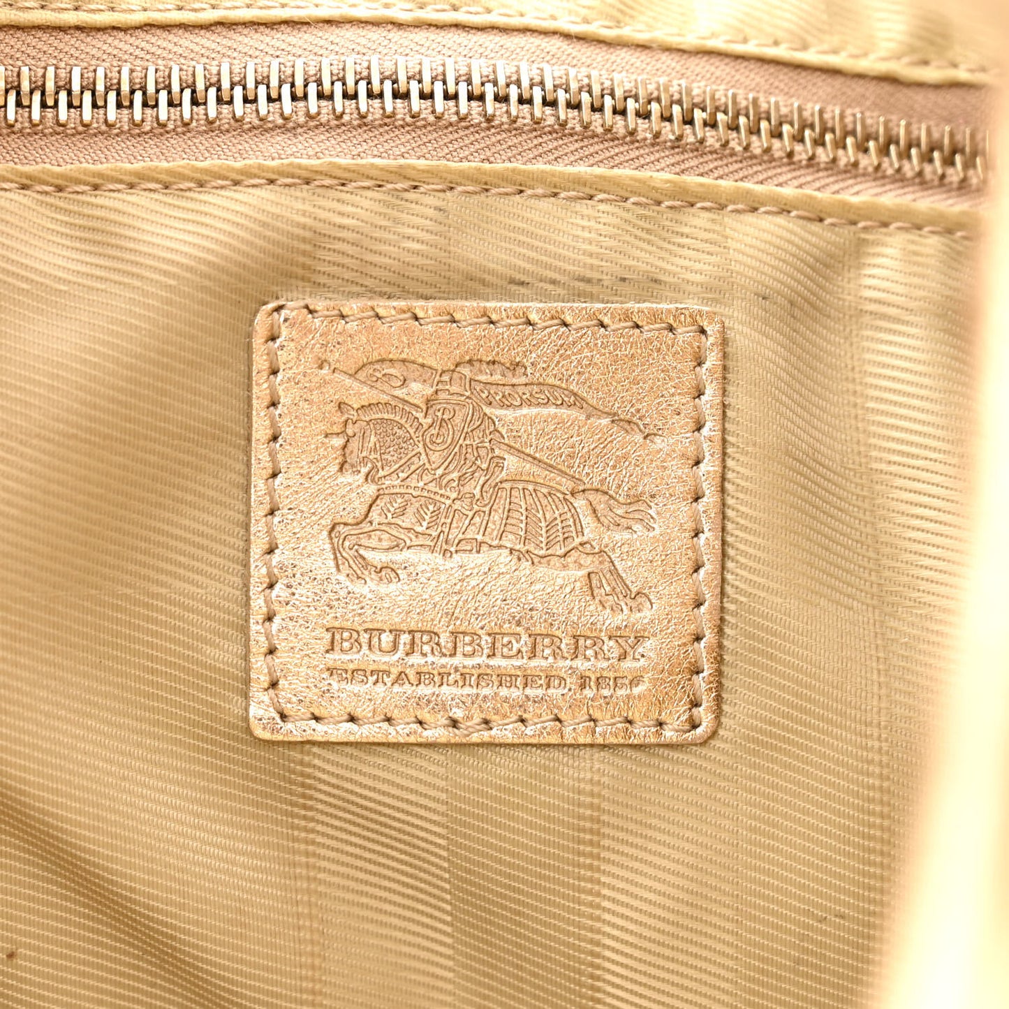 Metallic Calfskin Quilted Hoxton Hobo Gold