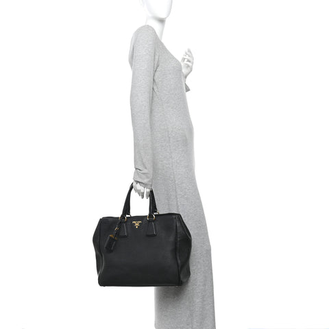 Vitello Daino Tote Black