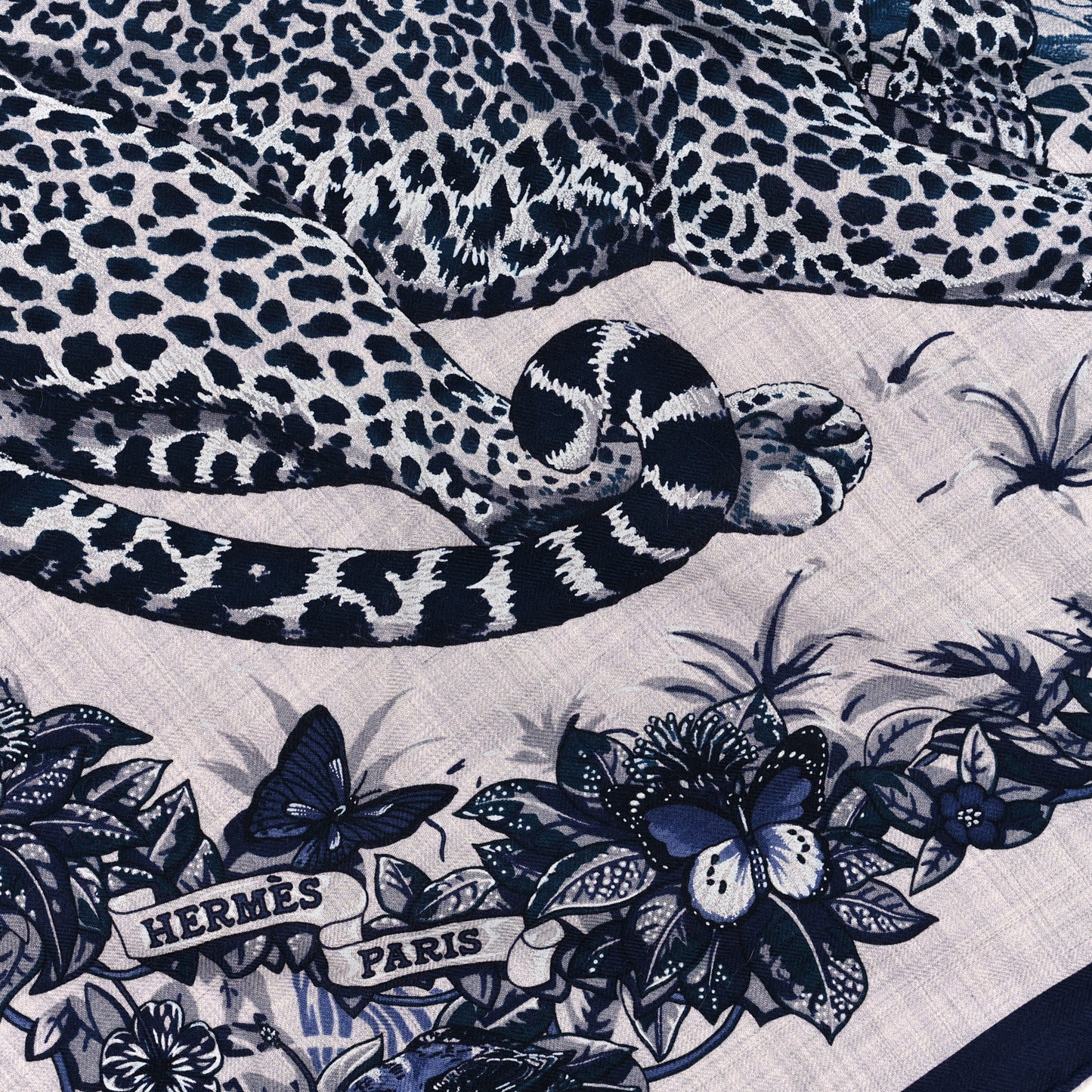 Cashmere Silk Jungle Love Giant Pointe Triangle Scarf Marine Gris Chine Ardoise