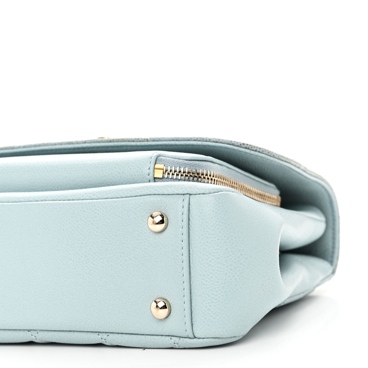 Caviar Quilted Medium Business Affinity Flap Light Blue
