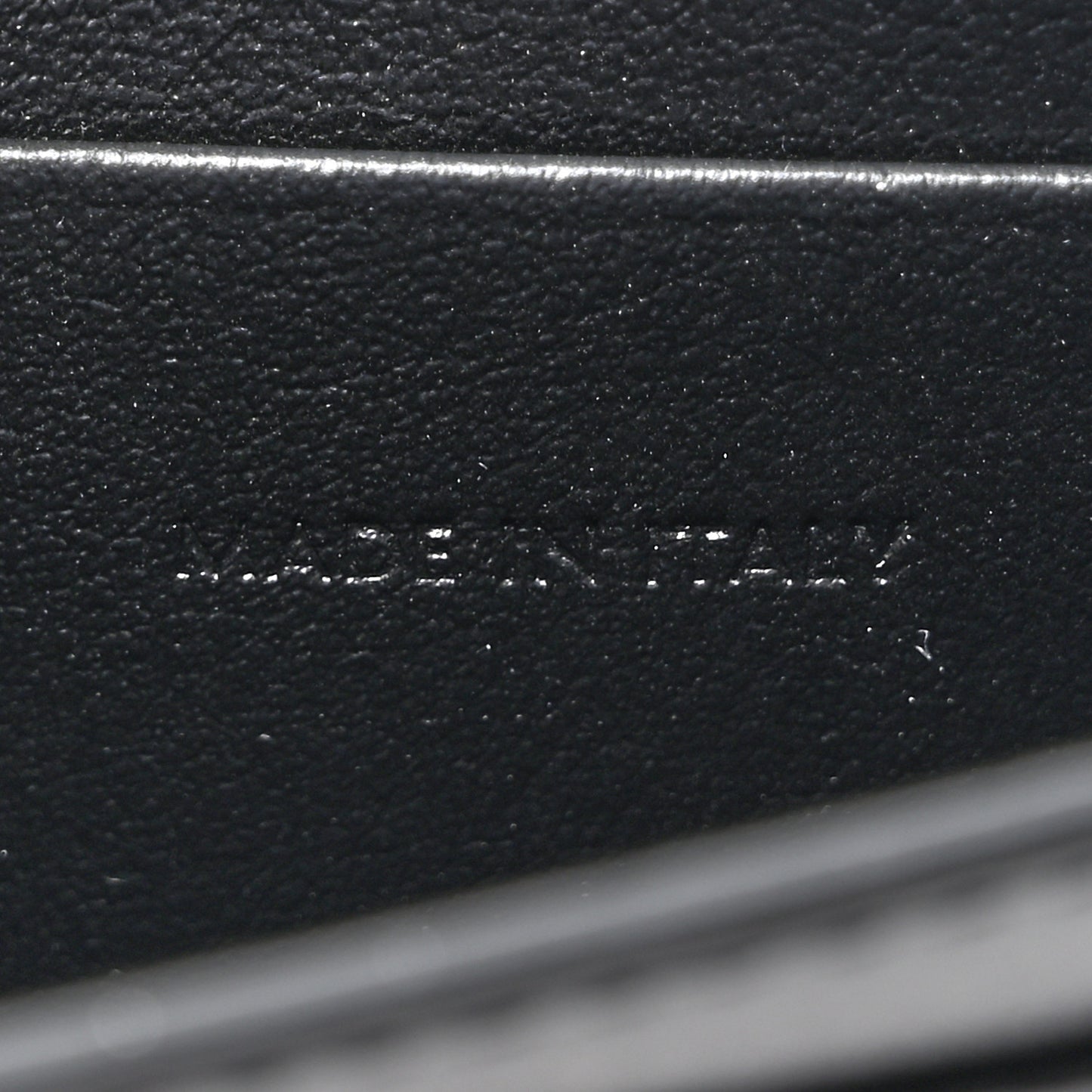 Shiny Calfskin Triomphe Flap Card Holder Black