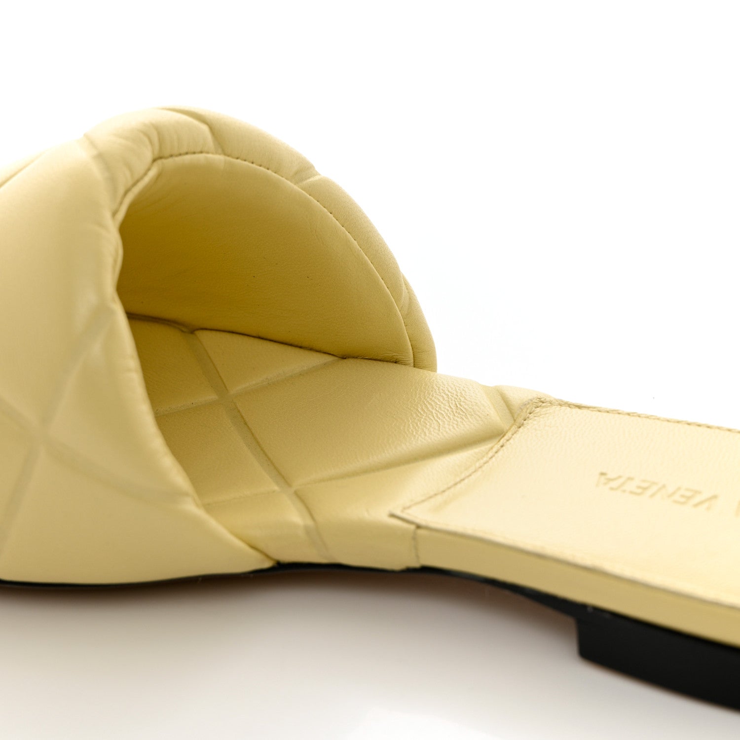 Bottega Veneta Nappa Quilted Rubber Lido Flat Sandals 39 Moon Beam 8 of 14