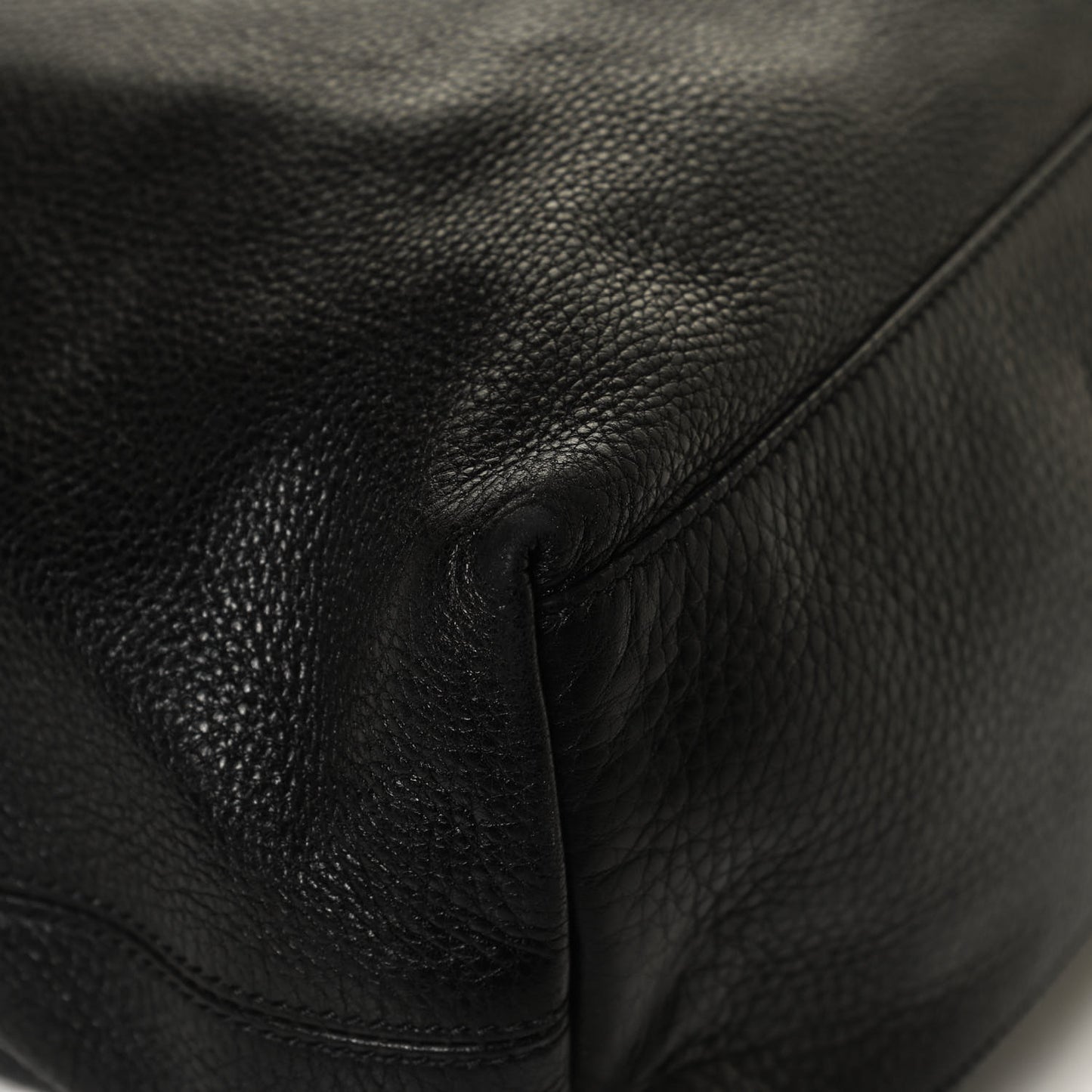 Pebbled Calfskin Medium Soho Chain Shoulder Bag Black