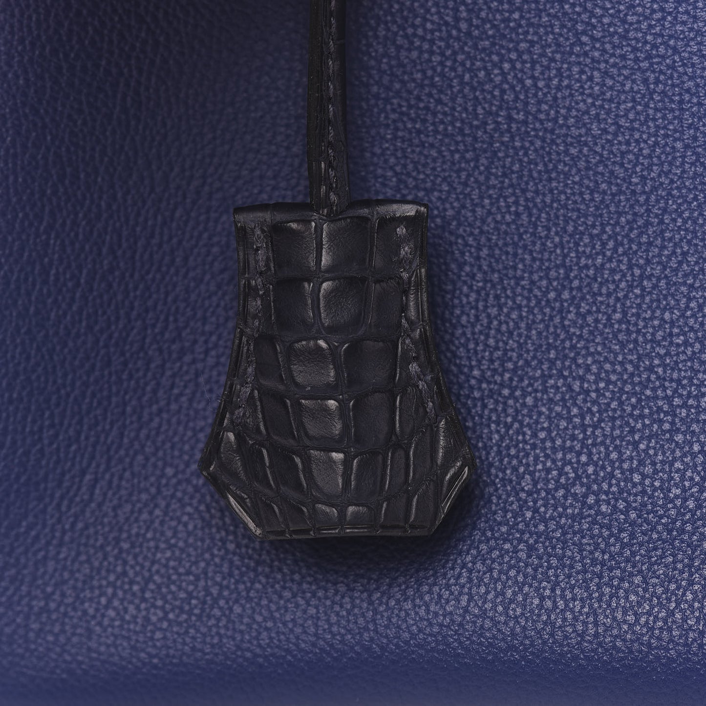 Taurillon Novillo Matte Alligator Birkin Touch 25 Bleu Saphir Marine