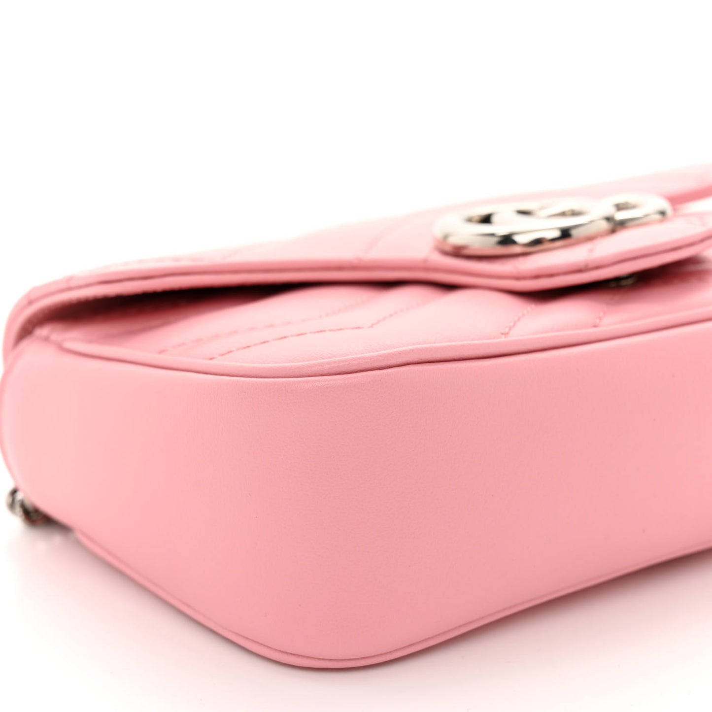 Calfskin Matelasse Super Mini GG Marmont Shoulder Bag Wild Rose