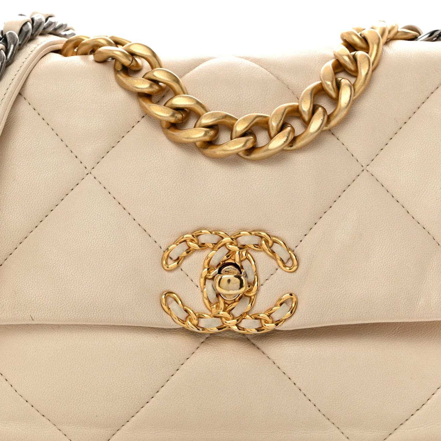 Lambskin Quilted Medium Chanel 19 Flap Beige