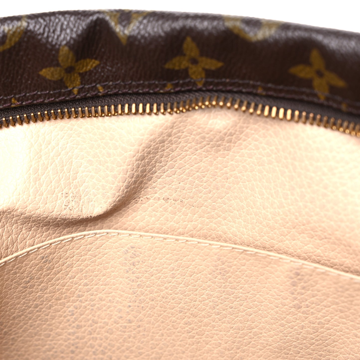 Monogram Trousse Toilette 28