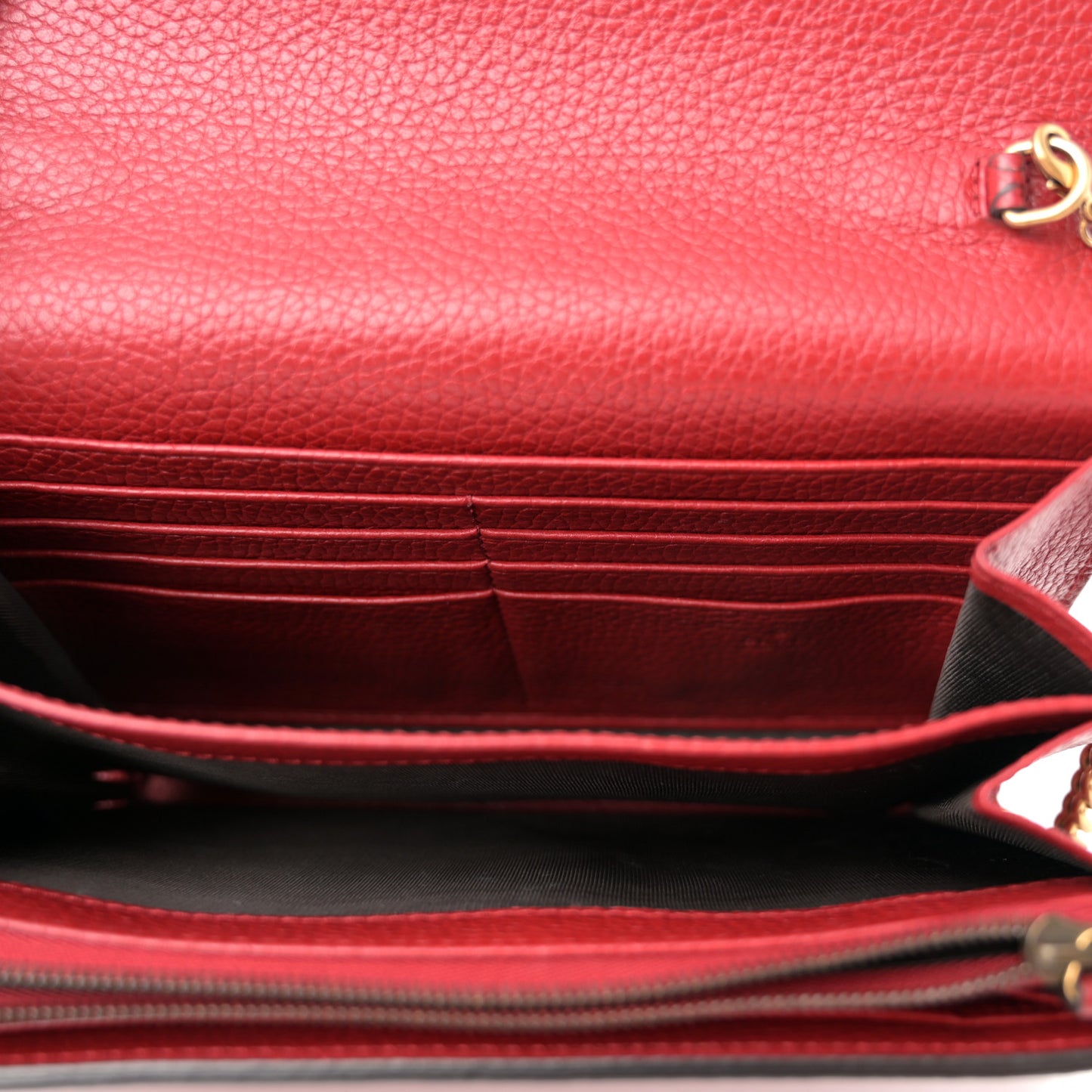 Calfskin GG Marmont Chain Wallet Vulcanic Red