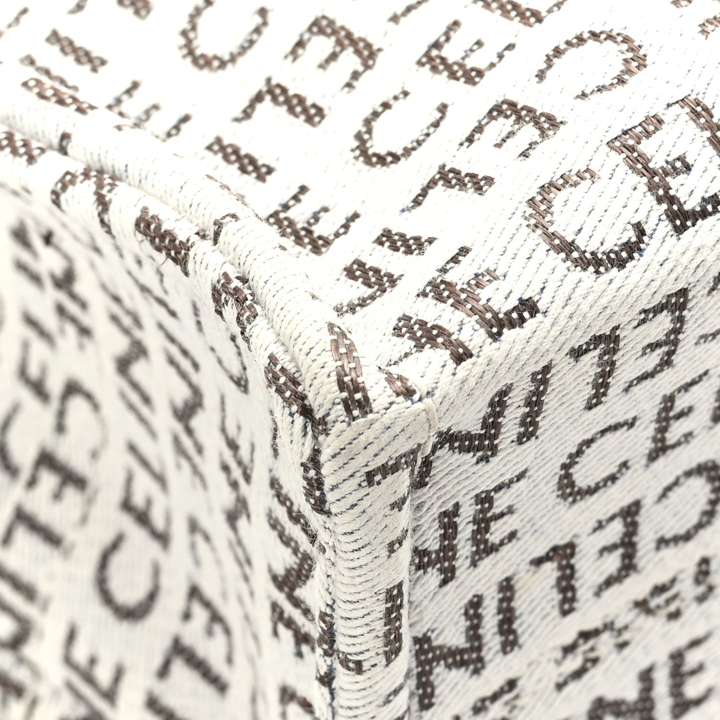 Canvas Calfskin All Over Print Small Cabas Thais White Tan