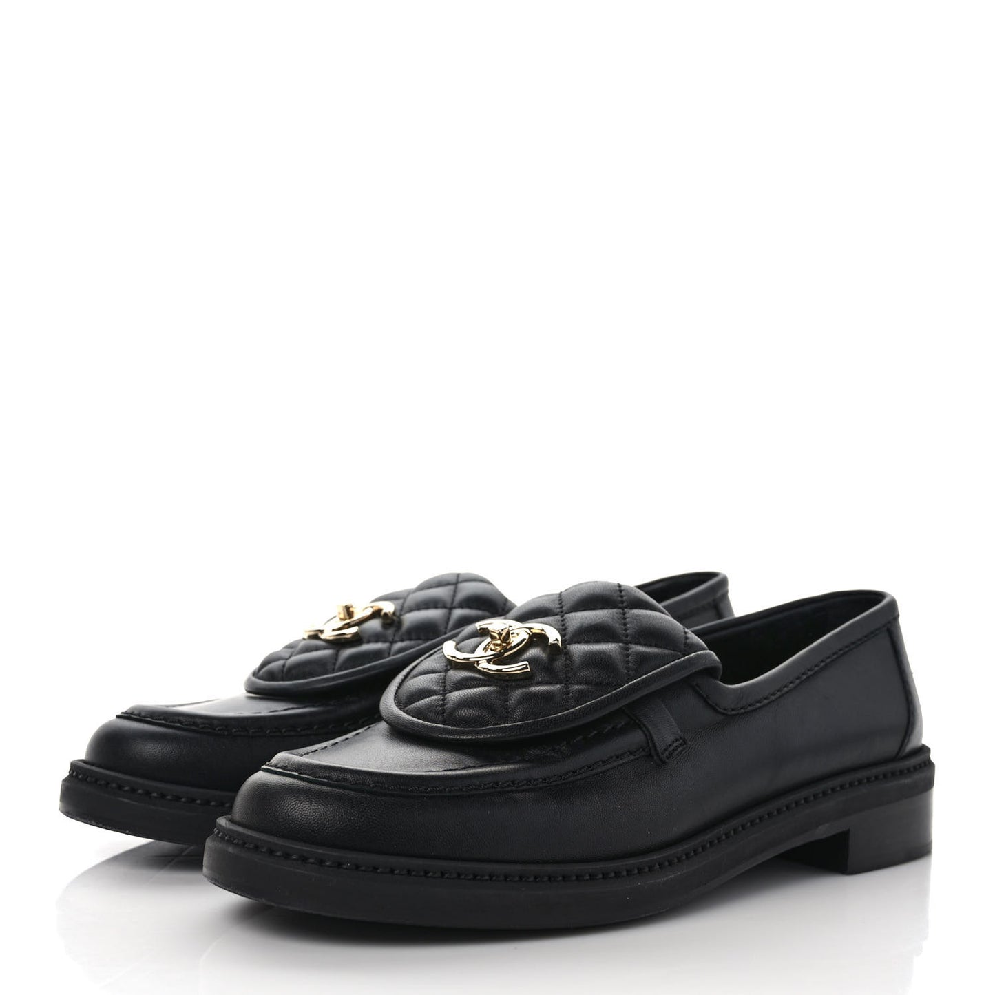 Lambskin Quilted CC Turnlock Loafers 38.5 Black