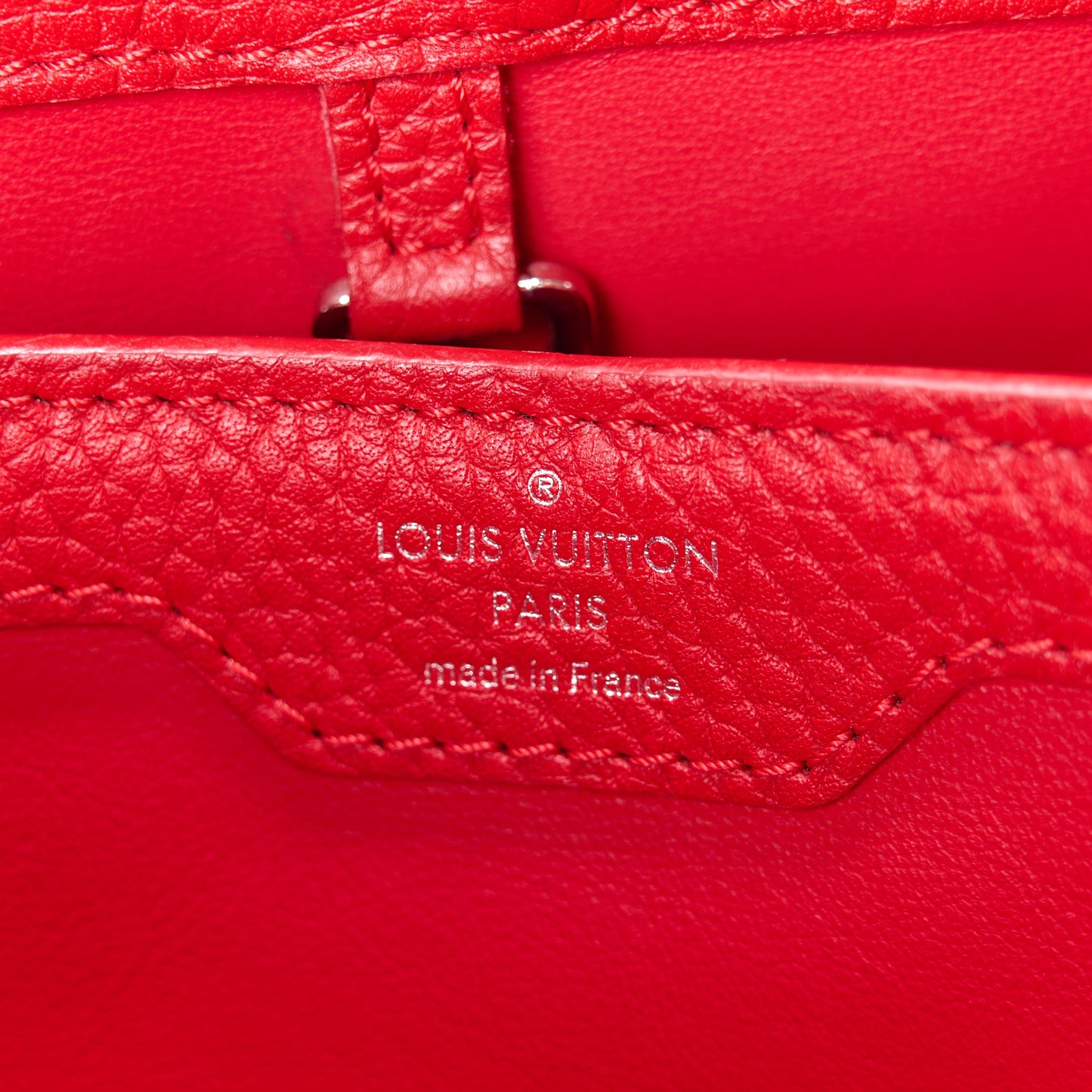 Taurillon Capucines PM Rubis