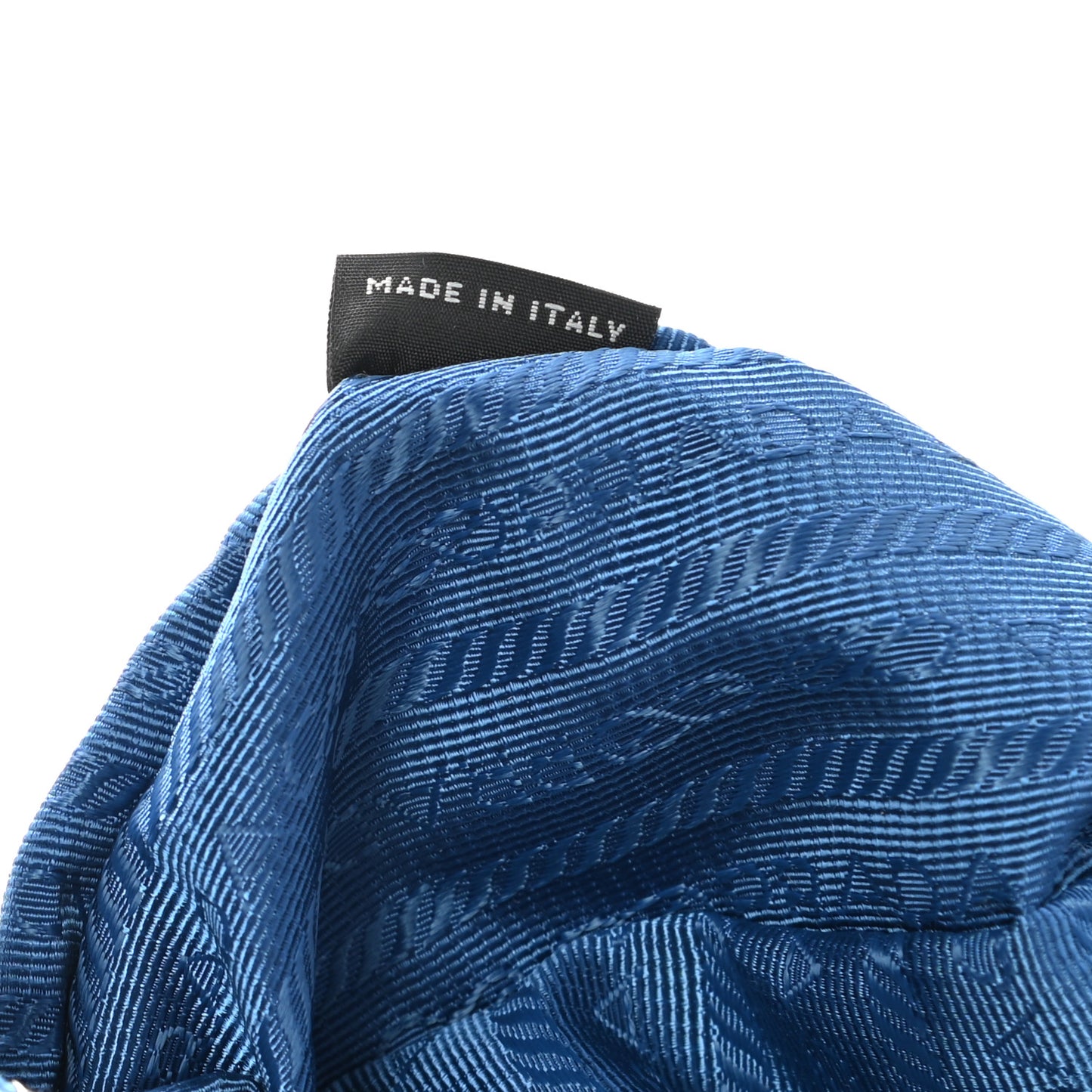 Nylon Re-Edition 2005 Shoulder Bag Pervinca