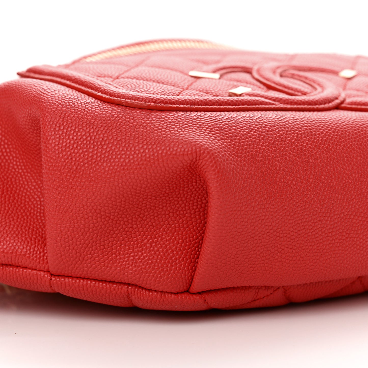 Caviar Quilted Filigree Waist Bag Red