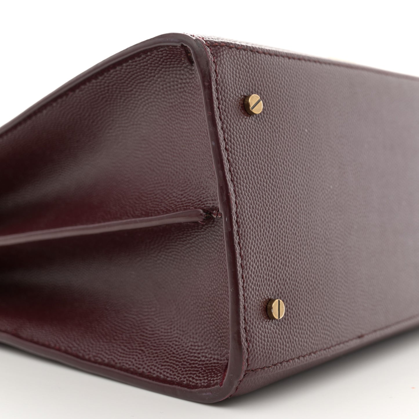 Grain de Poudre Medium Classic Monogram Cassandra Top Handle Rouge Legion