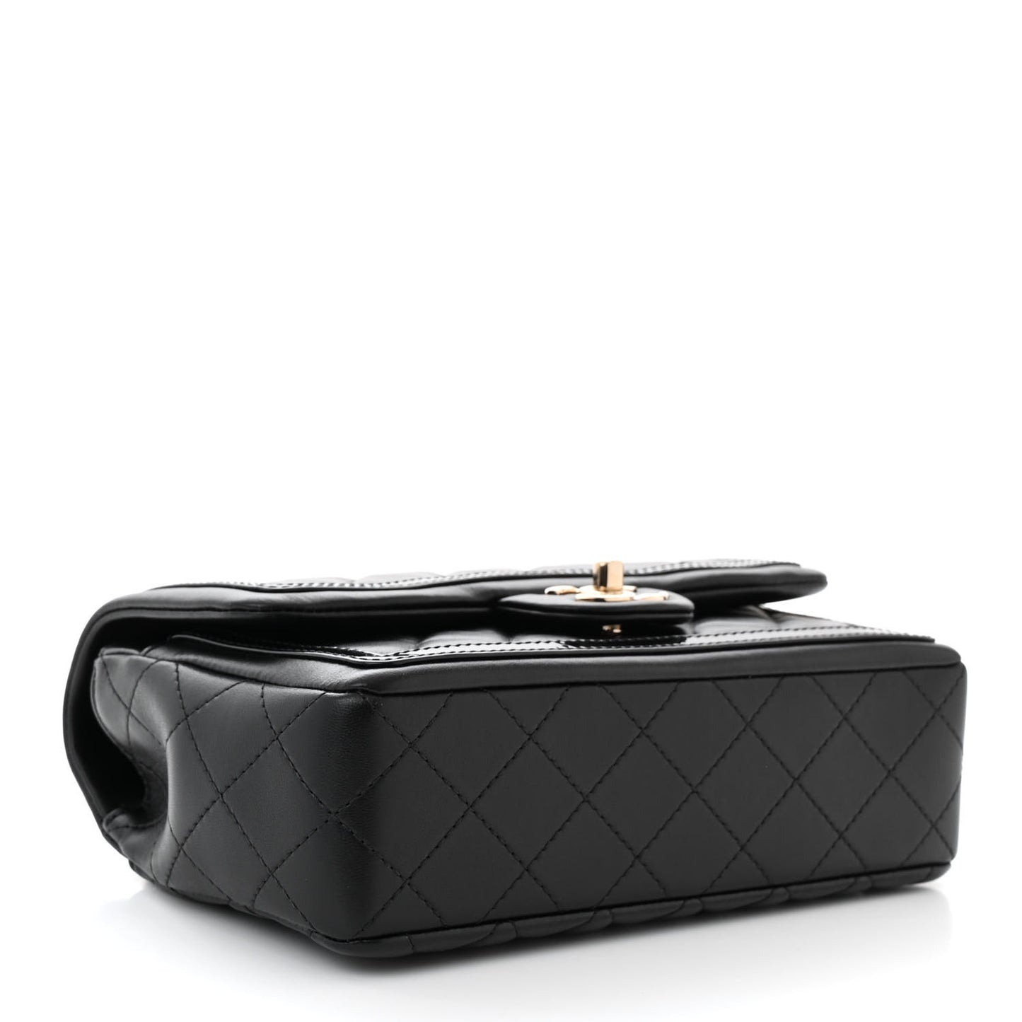 Lambskin Quilted Patent Calfskin Flap Black