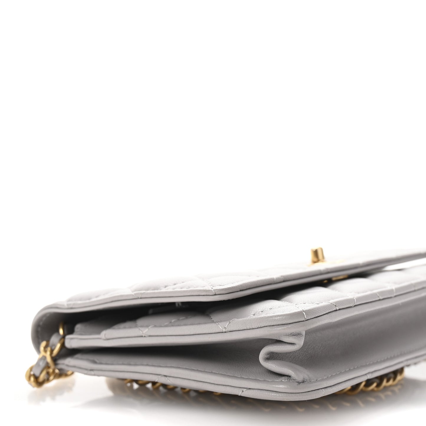 Lambskin Quilted CC Pearl Crush Wallet on Chain WOC Grey