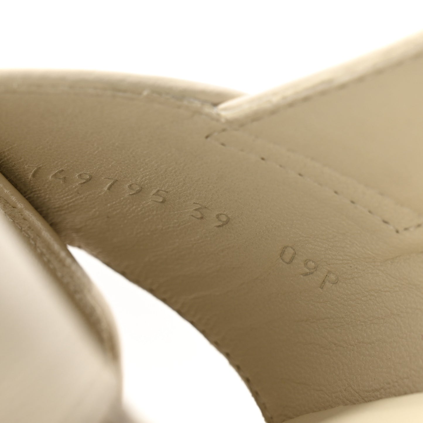 Monogram Granada Kid Trip 40/72mm Lug Sole Sandals 39 Beige Ebony Mystic White
