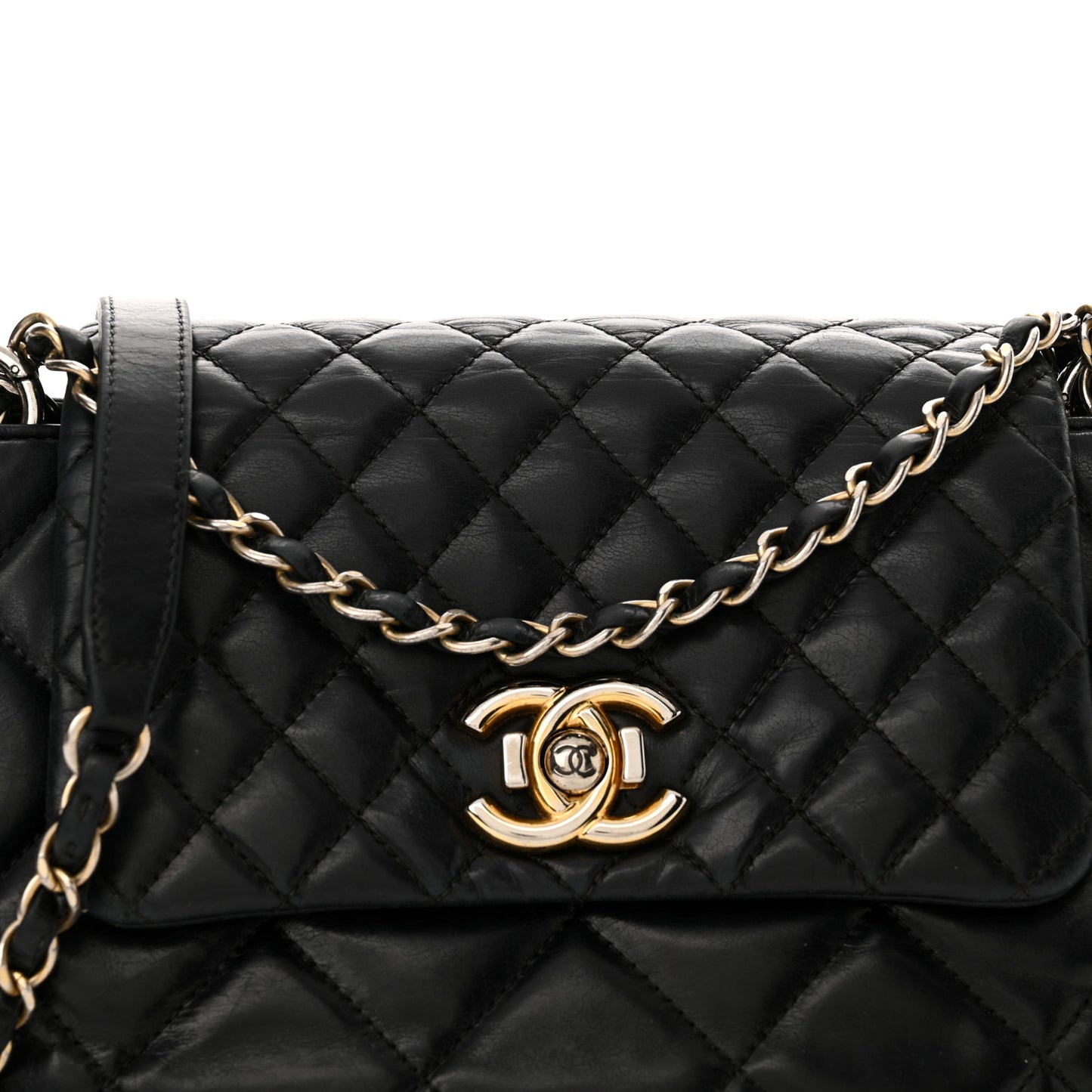 Glazed Calfskin Quilted Medium Daily Walk Flap Black