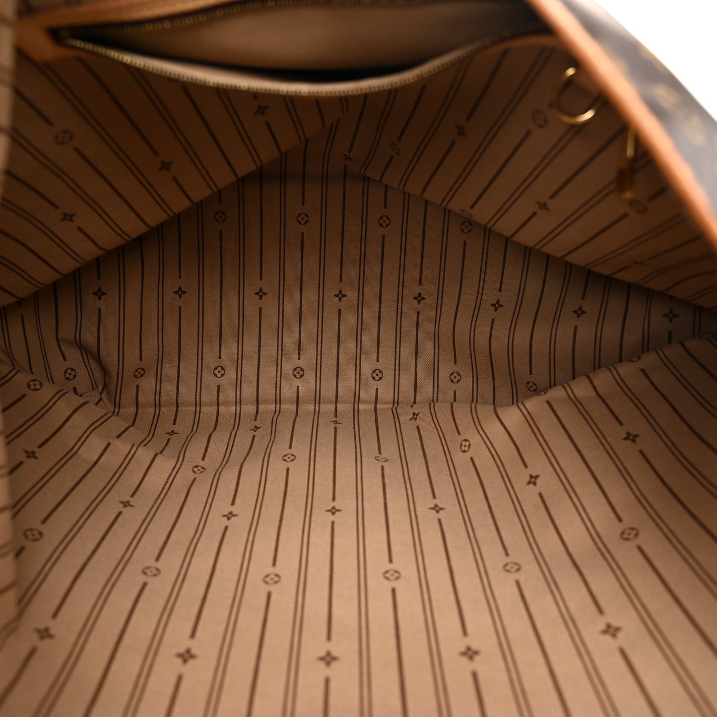 Monogram Delightful MM