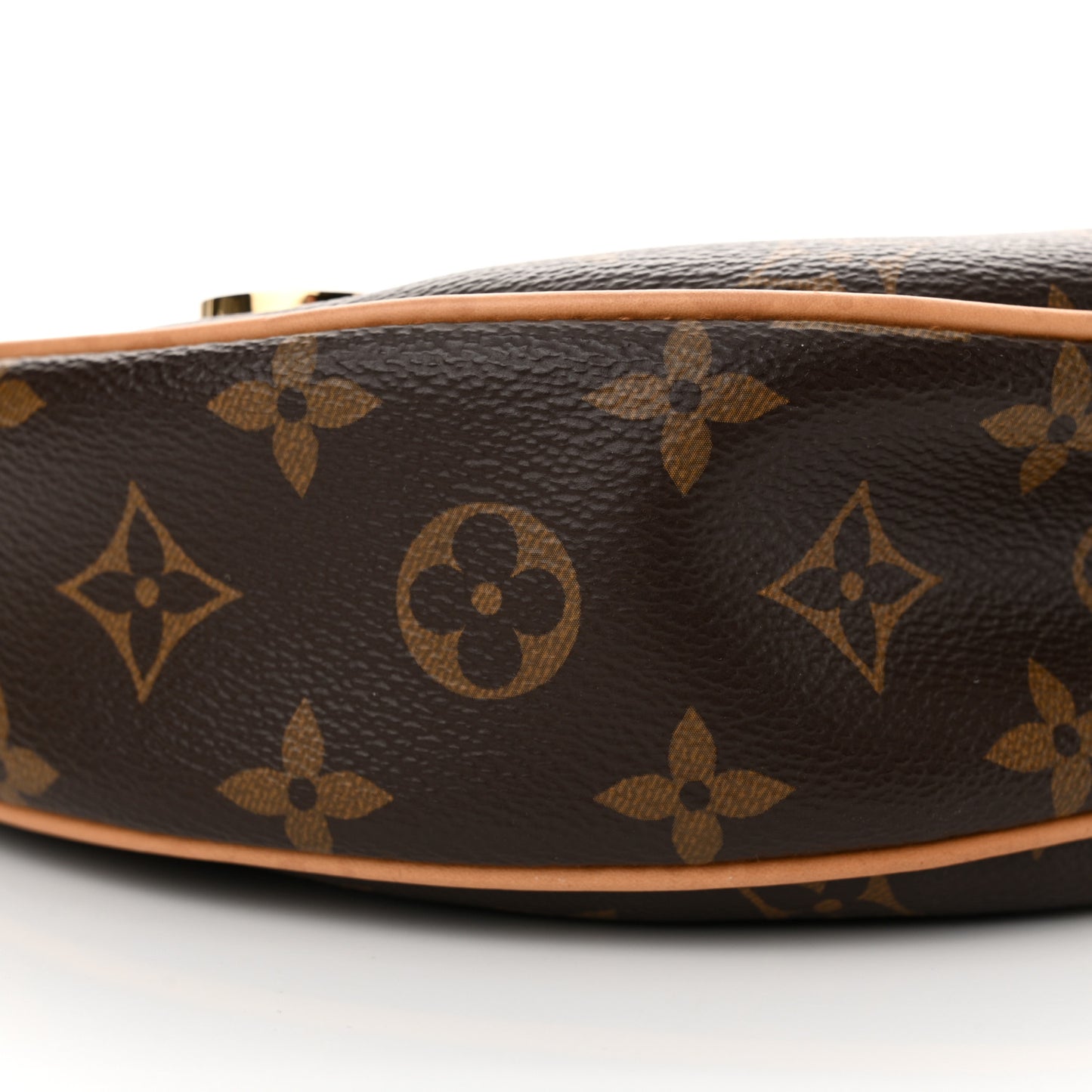 Monogram Loop