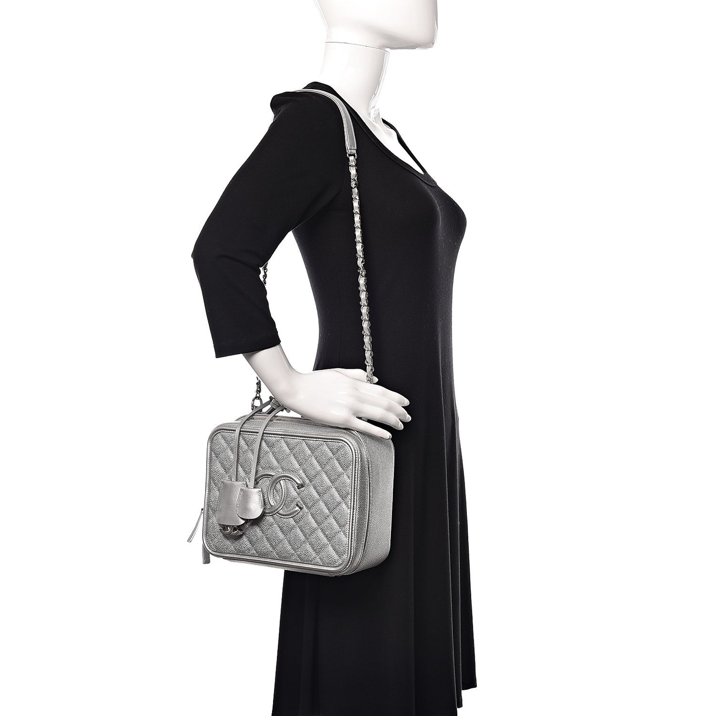 Metallic Caviar Quilted Large CC Filigree Vanity Case Silver