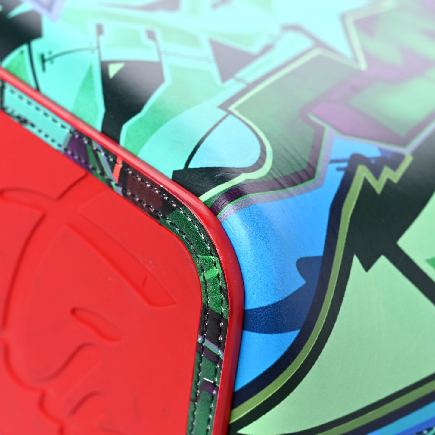 Calfskin Metro Graf Spikes East West Cabata Tote Green Multicolor