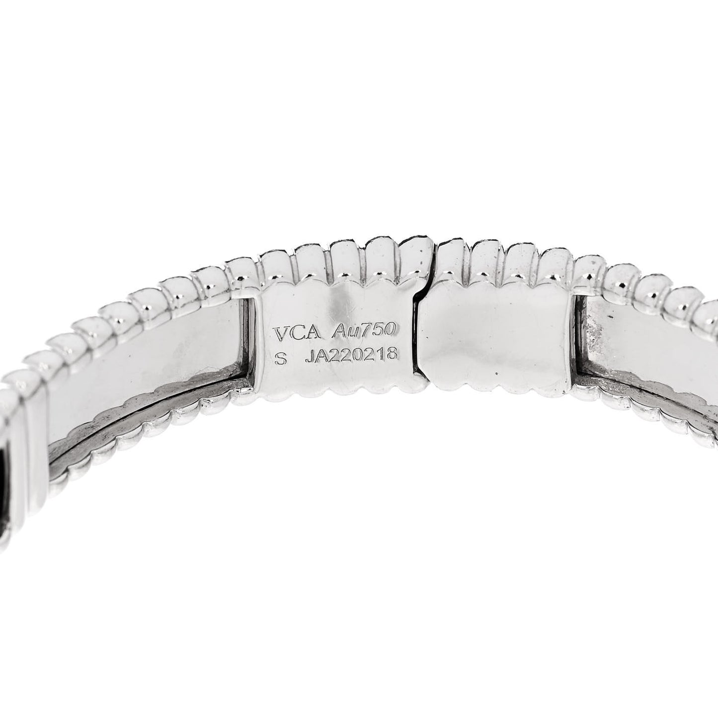 18K White Gold Perlee Signature Bangle Bracelet S
