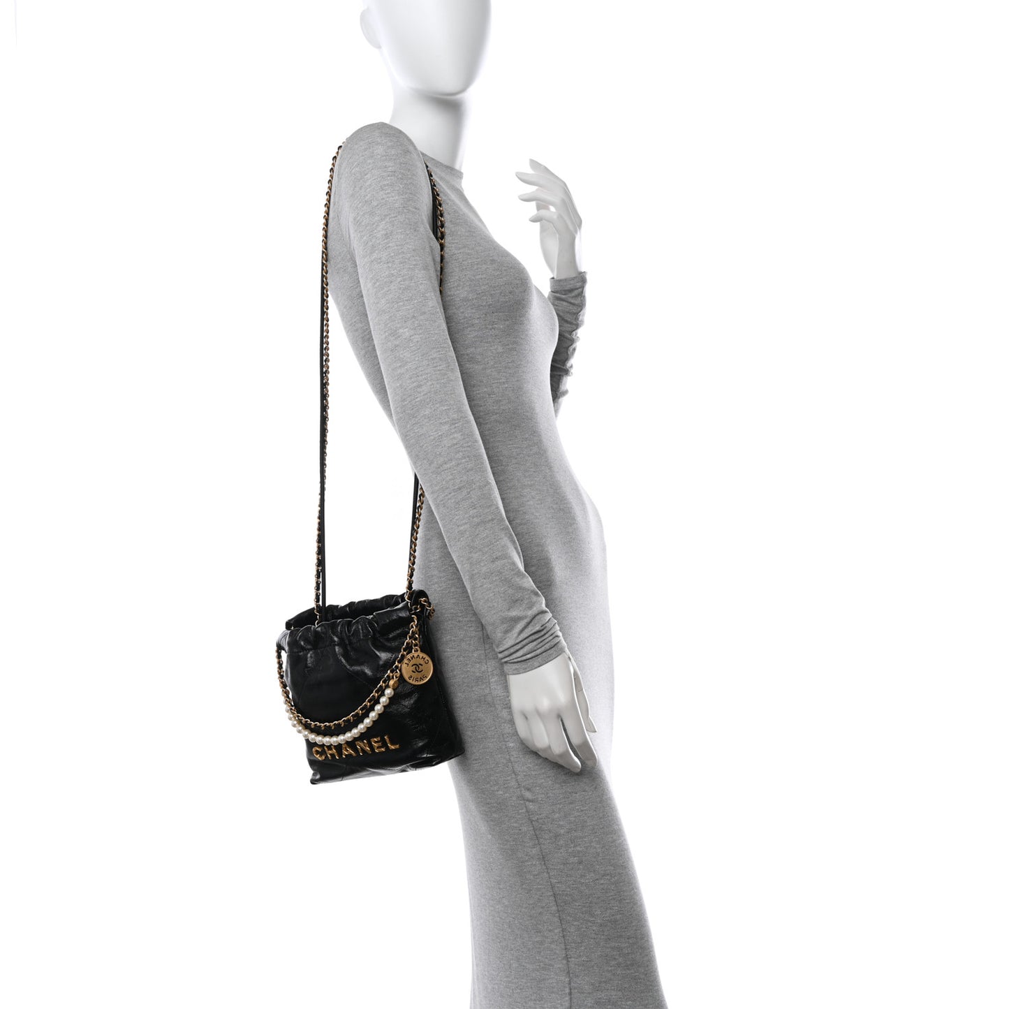Shiny Crumpled Calfskin Quilted Pearl Mini Chanel 22 Black