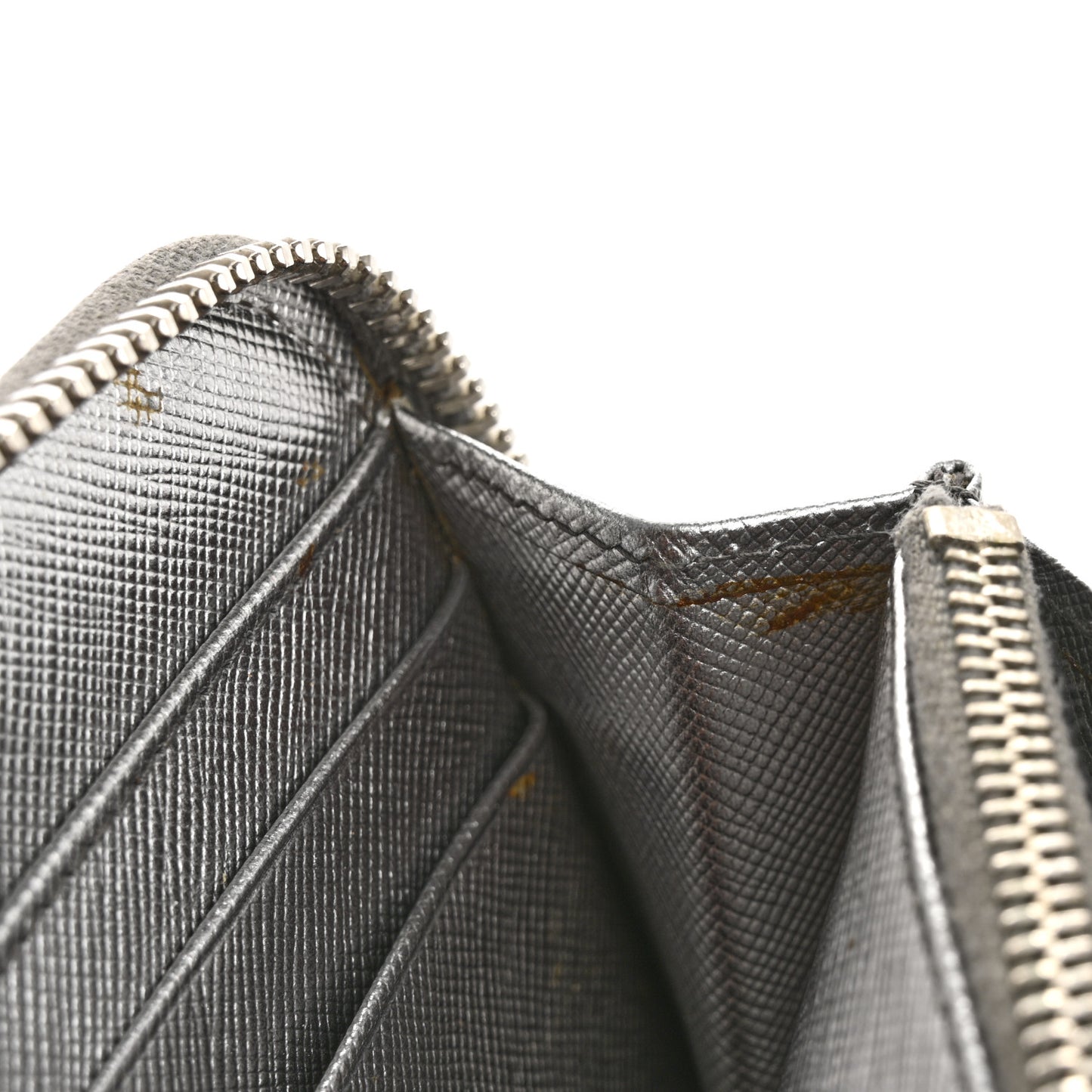 Saffiano Metal Zip Around Wallet Argento