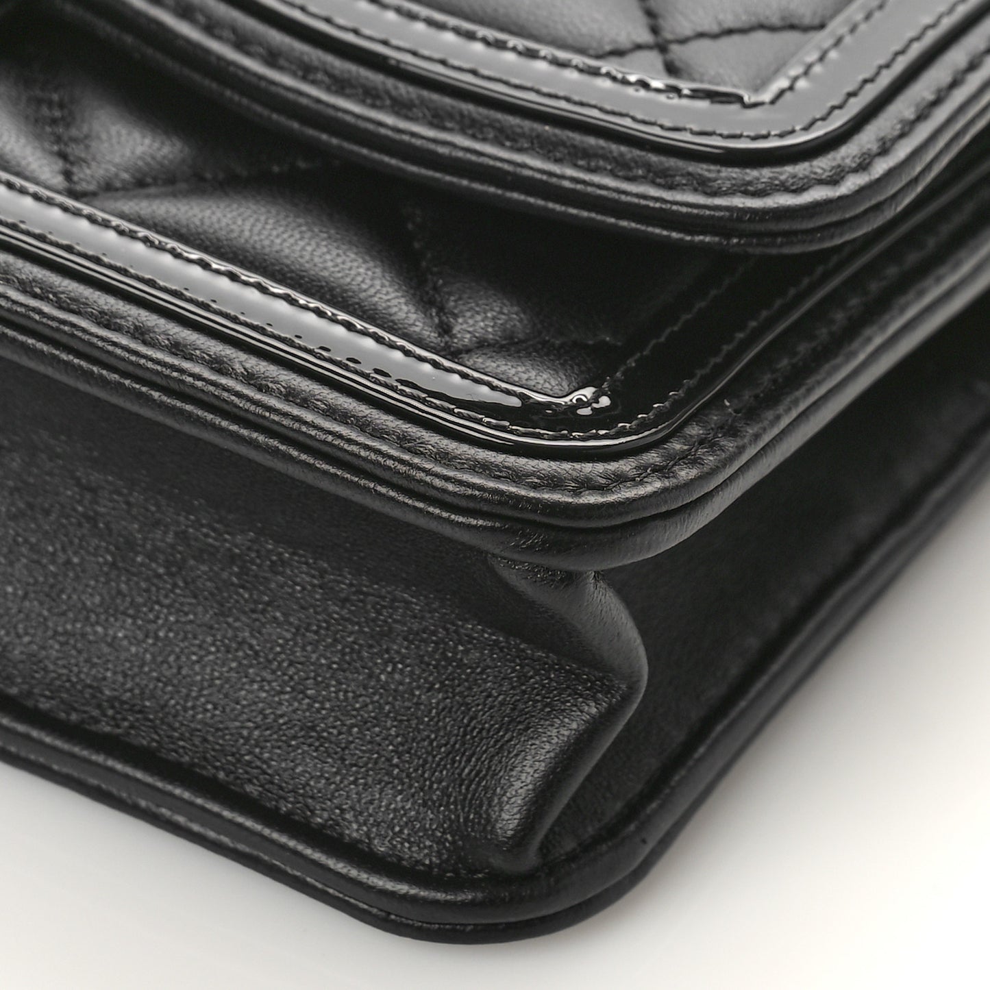 Lambskin Patent Calfskin Quilted Flap Phone Holder With Chain Black