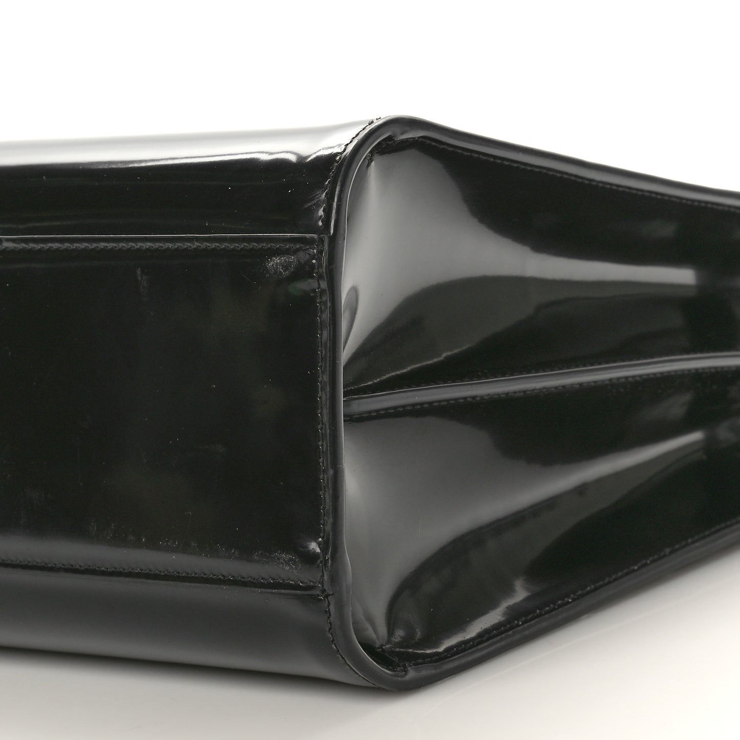 Patent Calfskin Large Thin Sac De Jour Black