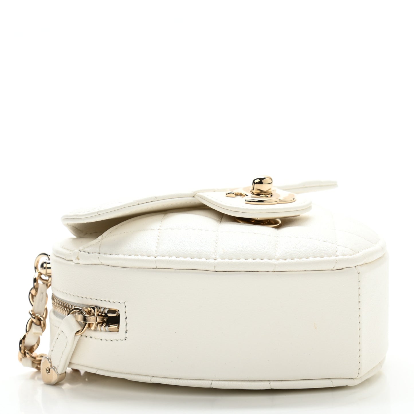 Lambskin Quilted CC In Love Heart Clutch With Chain White