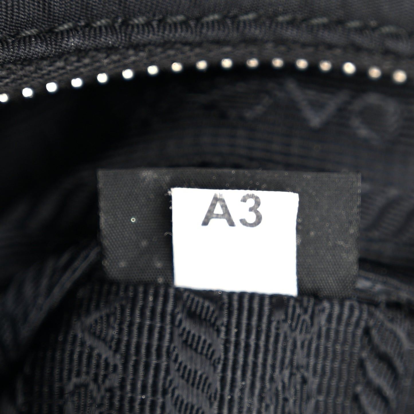 Nylon Re-Edition 2005 Shoulder Bag Black