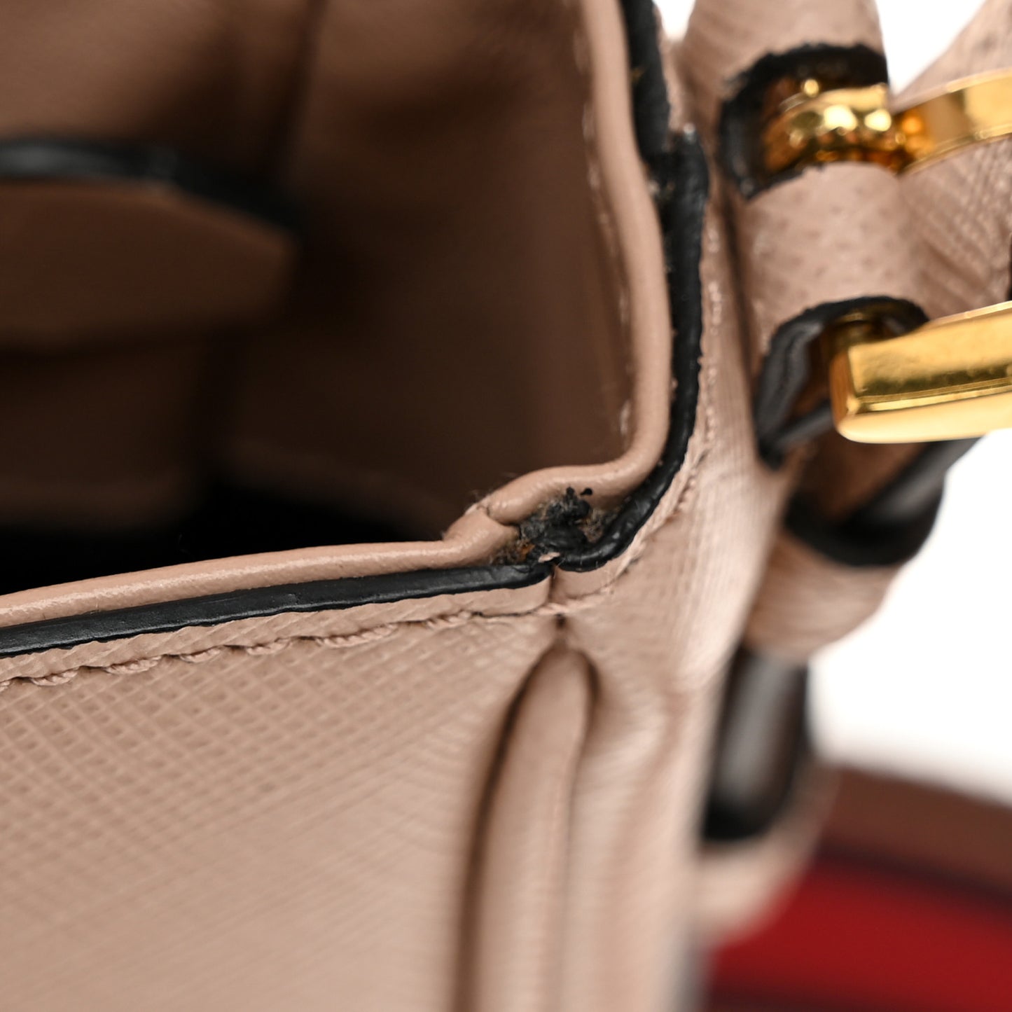 Saffiano Flap Crossbody Cammeo