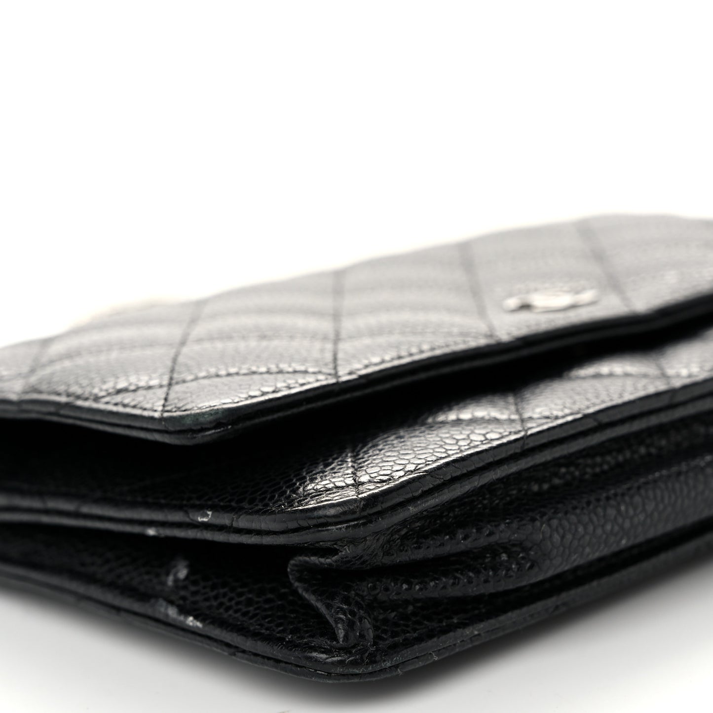 Caviar Quilted Wallet on Chain WOC Black