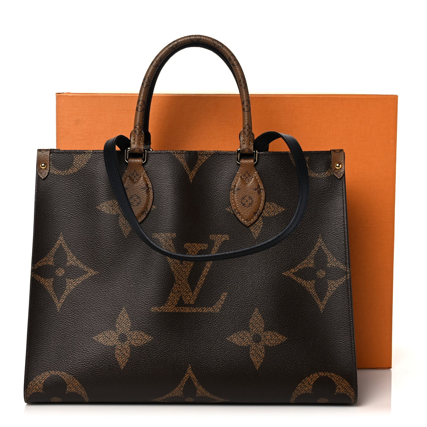 Reverse Monogram Giant Onthego MM