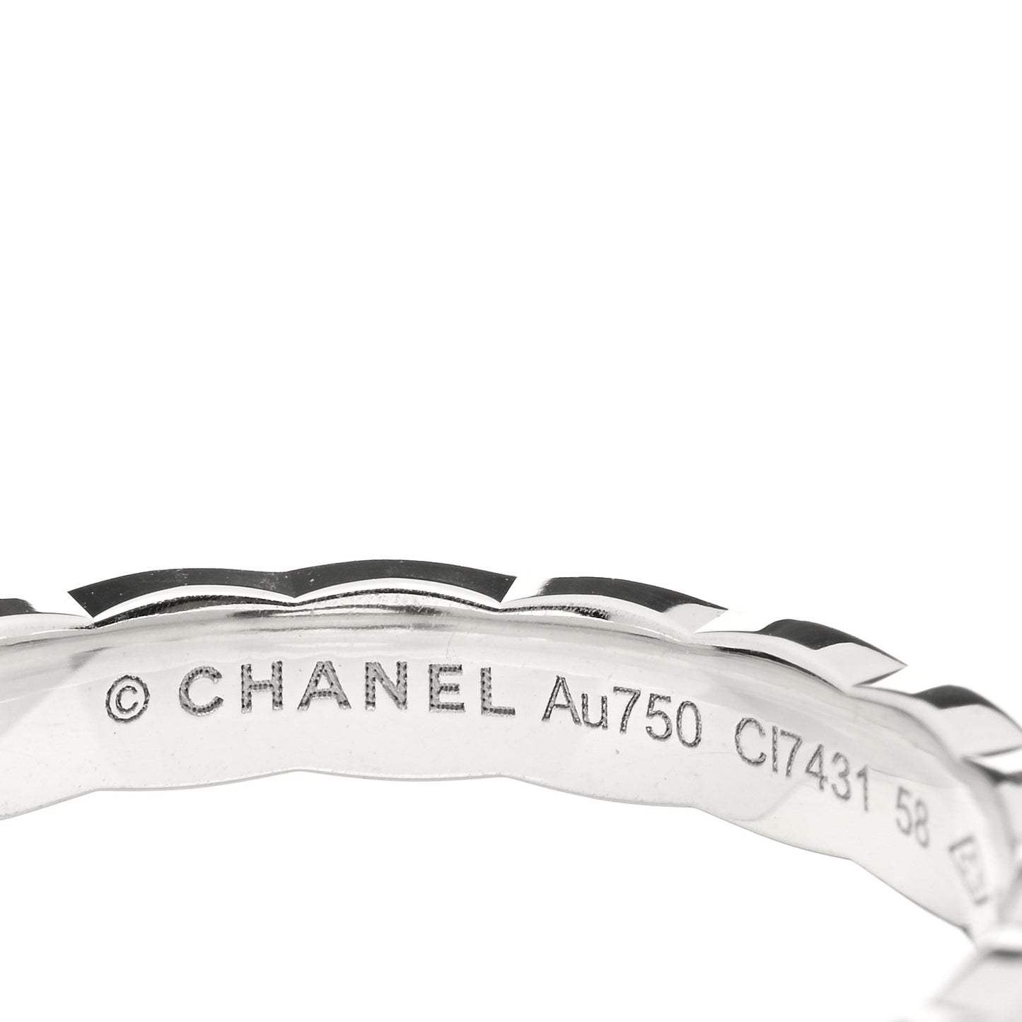 18K White Gold Mini Coco Crush Ring 58 8.25