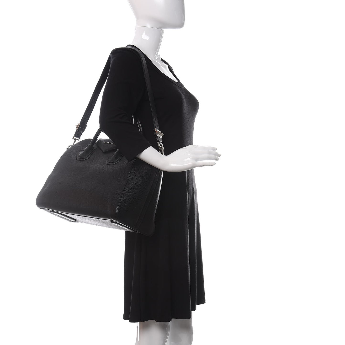 Sugar Goatskin Medium Antigona Black