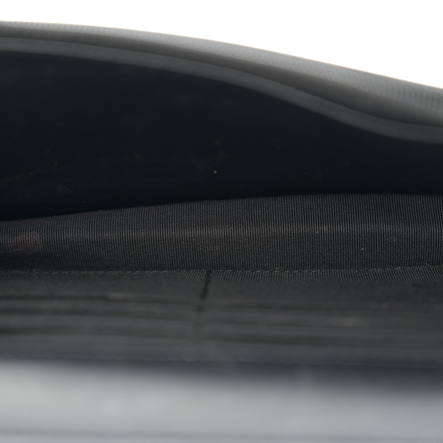 Patent Quilted Wallet On Chain WOC Black