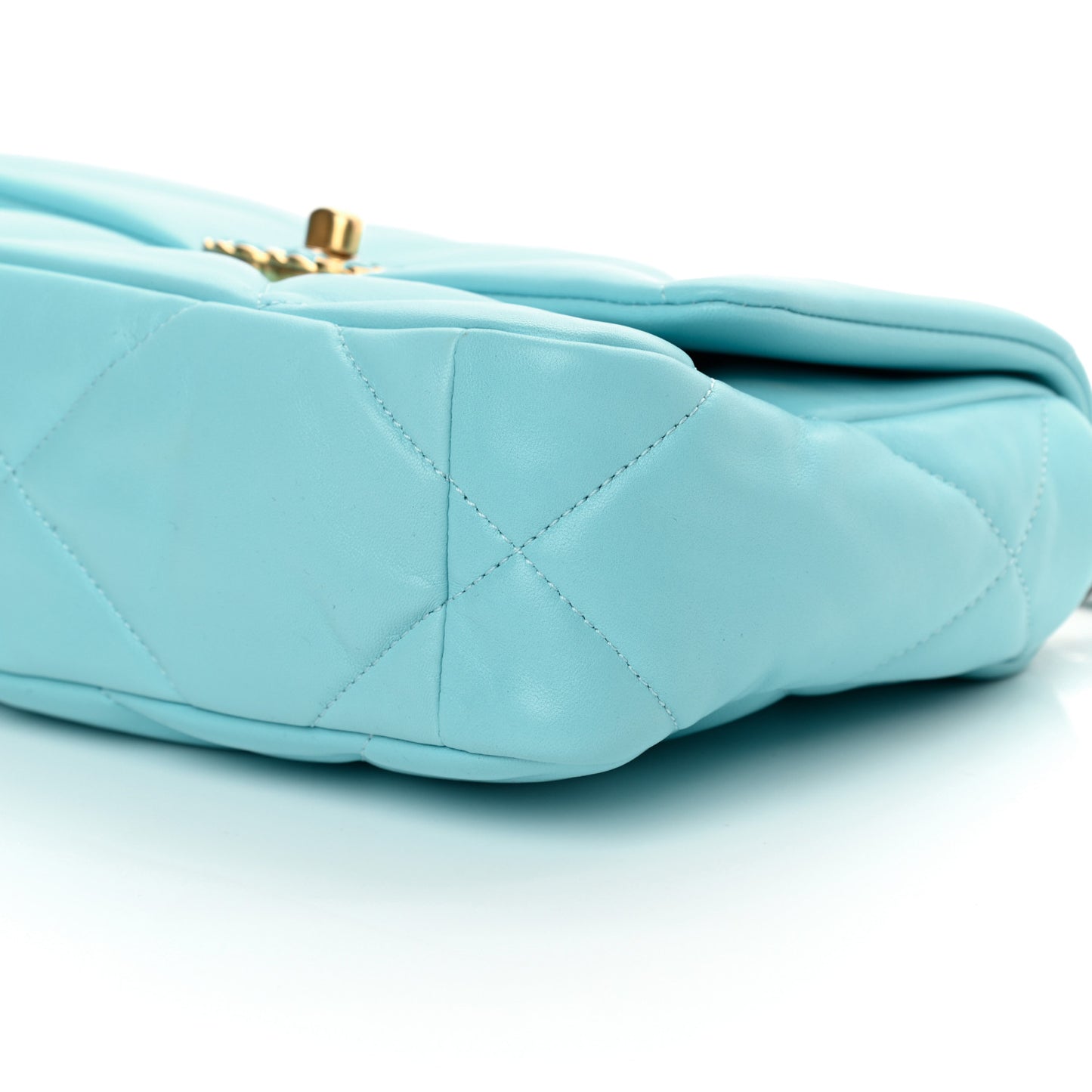 Shiny Lambskin Quilted Medium Chanel 19 Flap Light Blue