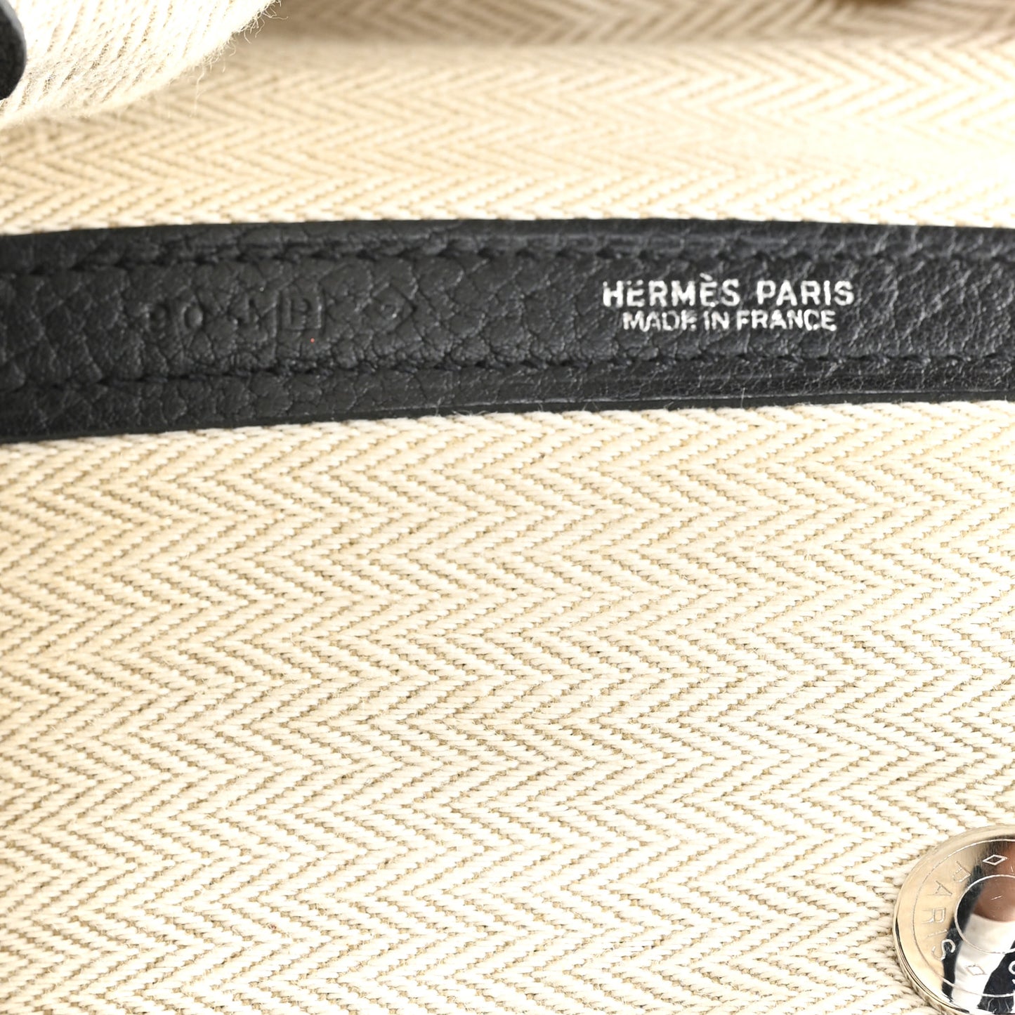 Negonda Garden Party Tote 36 MM Black