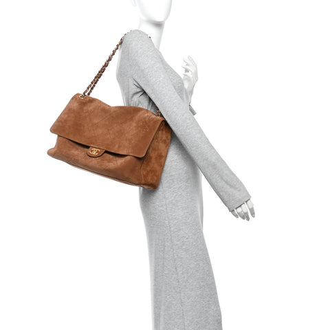 Suede Calfskin Souplissimo Maxi Flap Camel