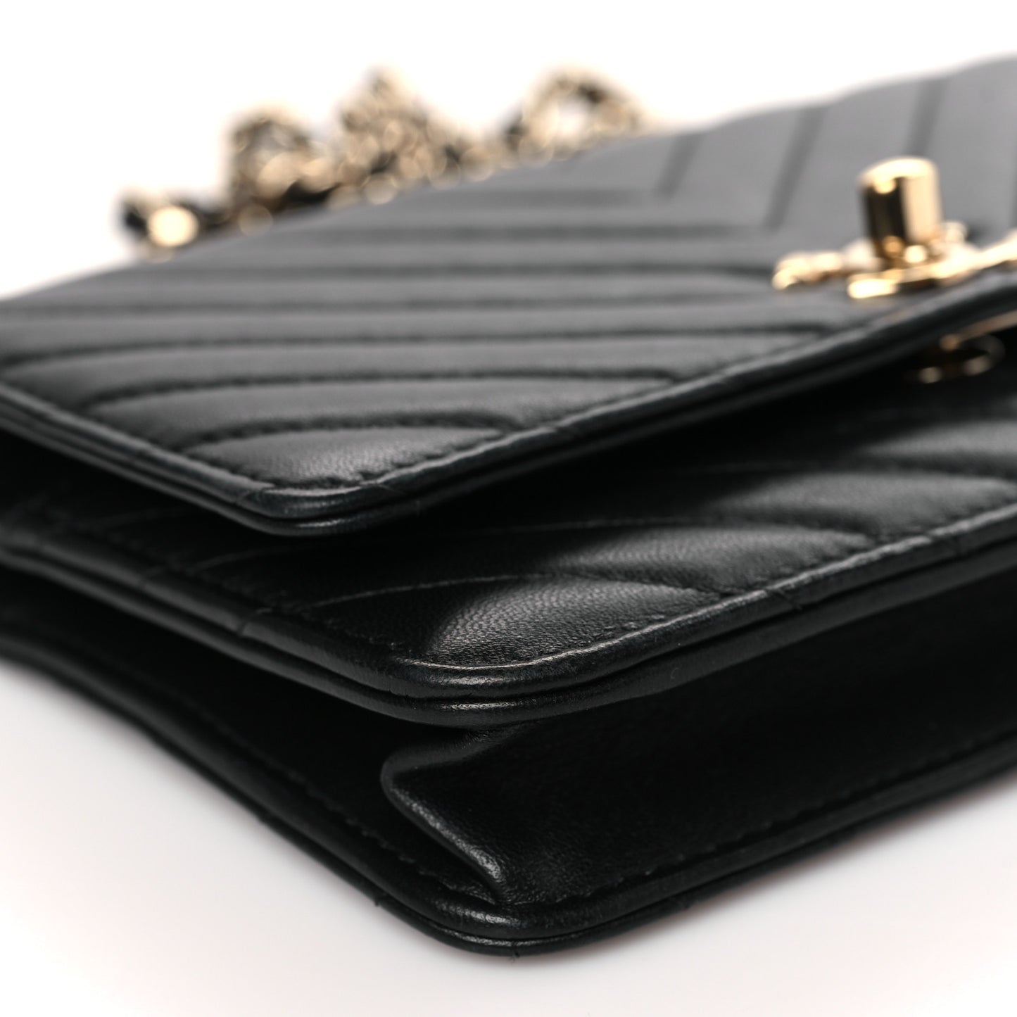 Lambskin Chevron Quilted Trendy CC Wallet On Chain WOC Black