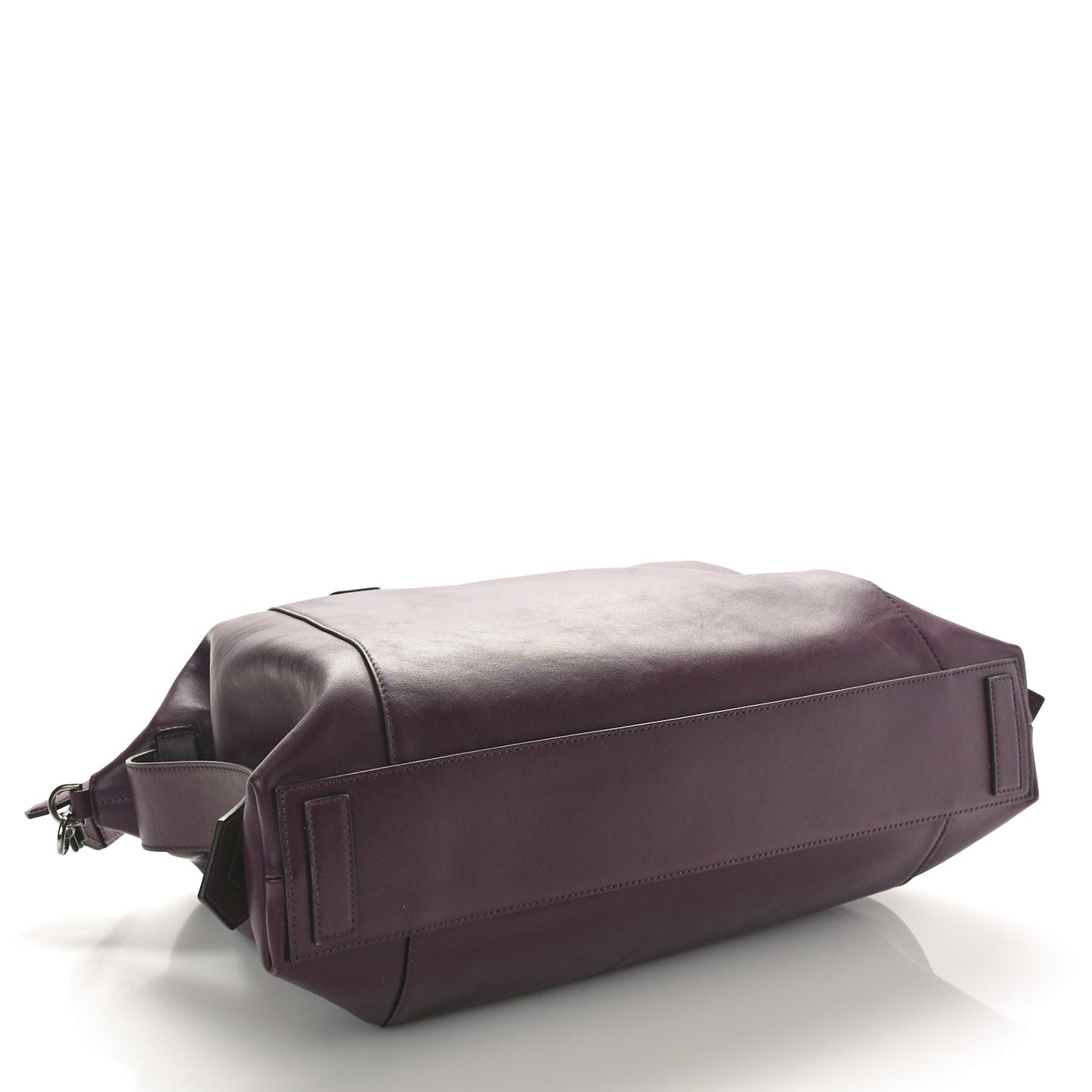 Smooth Calfskin Medium Soft Antigona Aubergine