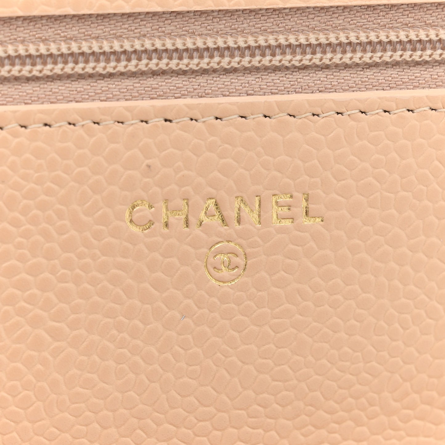 Caviar Quilted Wallet on Chain WOC Beige