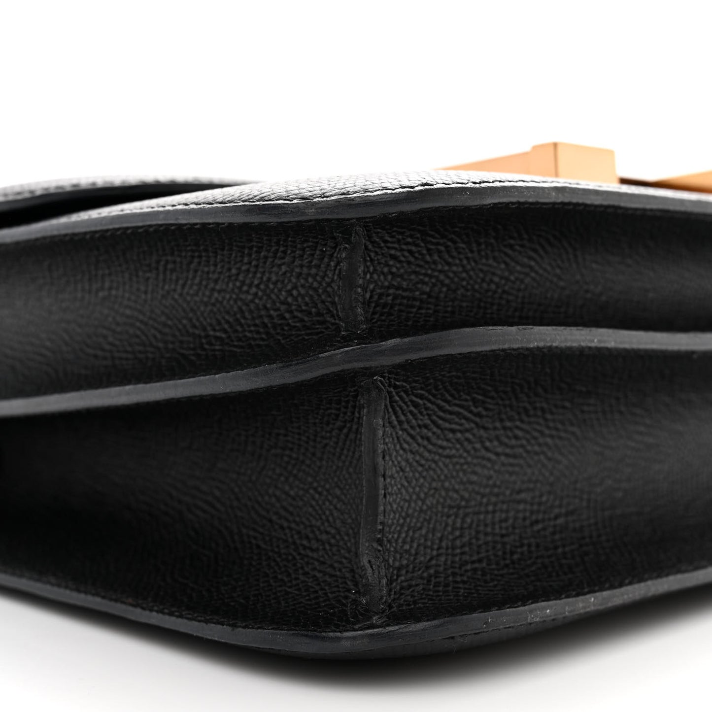 Epsom Constance 24 Black