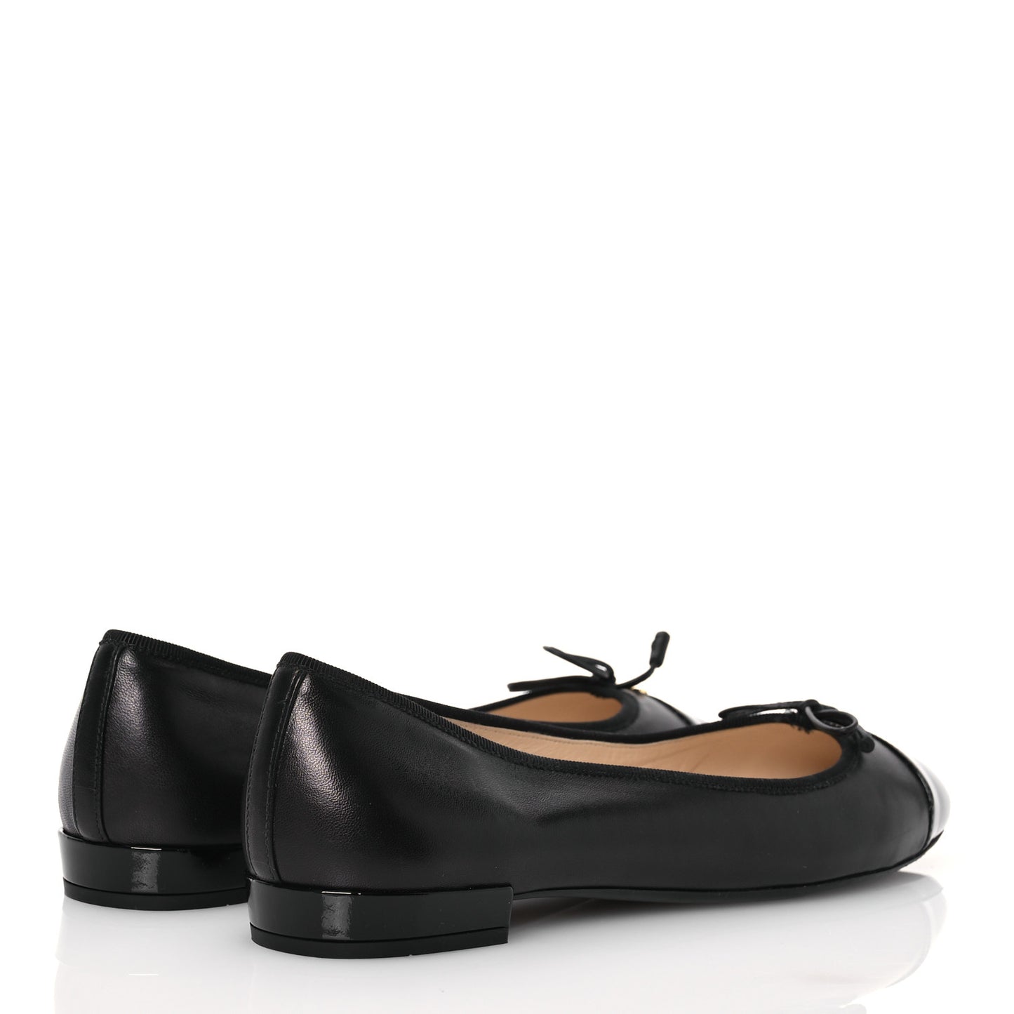 Nappa Vernice Cap Toe Logo Bow Ballerina Flats 40 Black